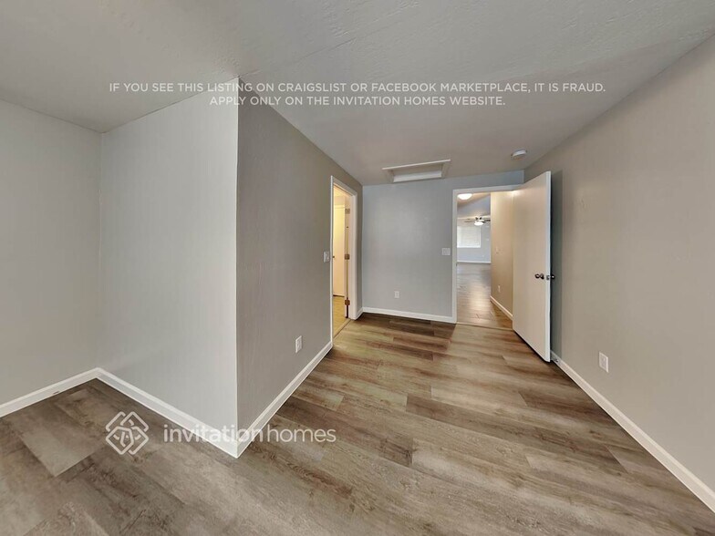 Building Photo - 13620 N 38th St