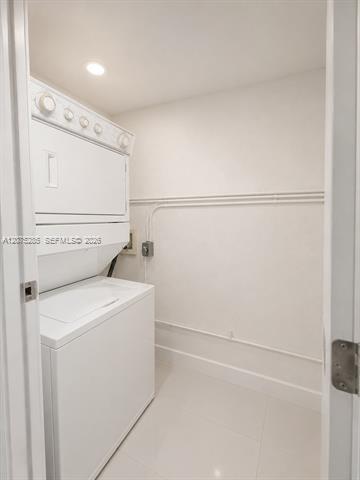 Building Photo - 6791 SW 25th St