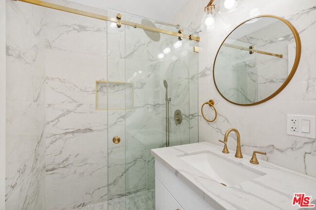 Building Photo - 6266 Etiwanda Ave