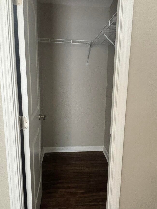 Building Photo - 1895 Wild Cherry Dr