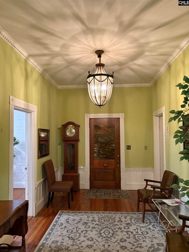 Building Photo - 225 Columbia Ave