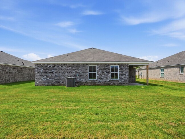 Building Photo - 119 Coral Bells Rd