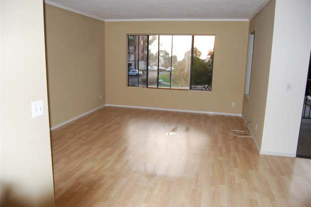 Building Photo - 5990 Dandridge Ln