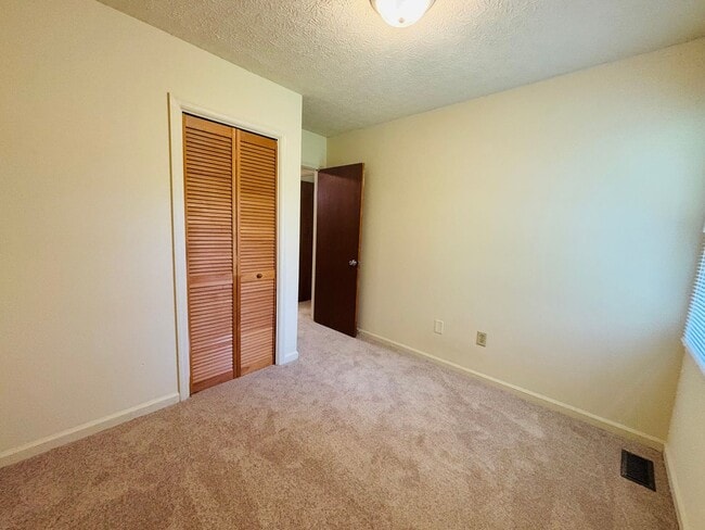 Building Photo - 1707 Emerald St