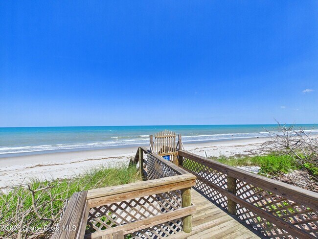 Building Photo - 1125 Jimmy Buffett Mem Hwy
