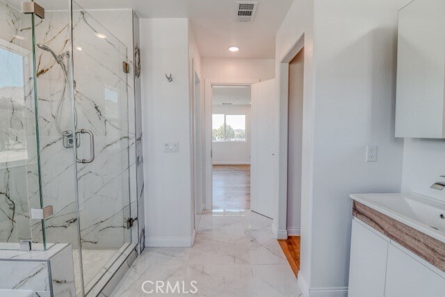 Building Photo - 14433 Buvan Ct