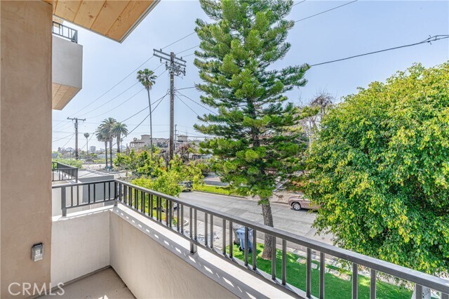 Building Photo - 614 N Rampart Blvd