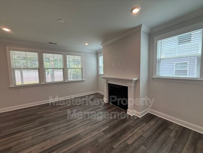 Building Photo - 1347 Rosepine Drive