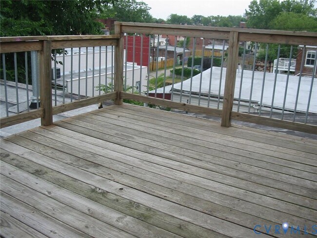 Building Photo - 408 W Marshall St