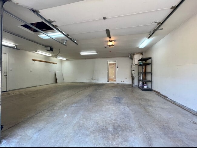 Building Photo - 2131 16th St