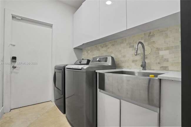 Building Photo - 2569 Eagle Run Ln