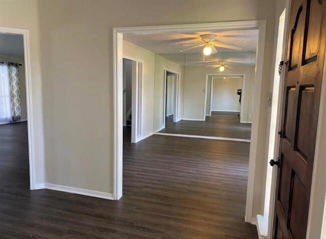 Building Photo - 2418 Chelston Ct