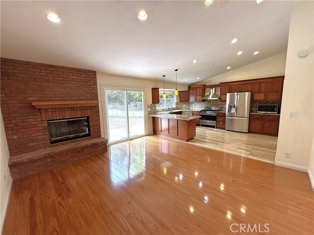 Building Photo - 904 Sky Meadow Pl