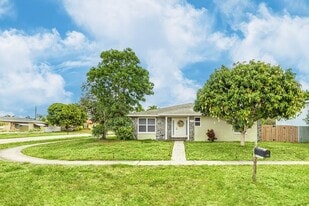 Building Photo - 1518 Lee Ct