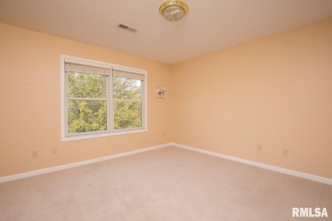 Building Photo - 3054 Cherrywood Dr