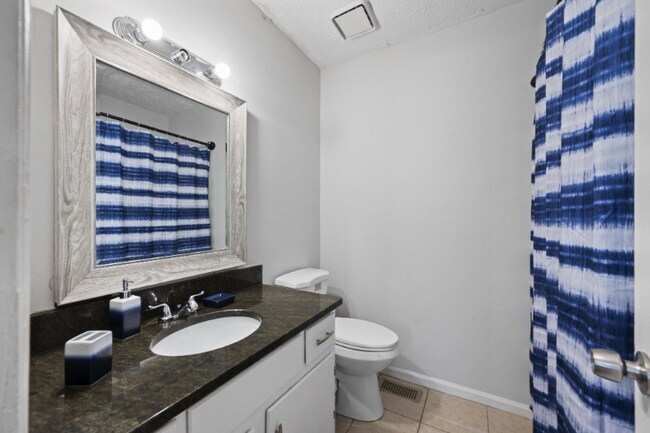 Building Photo - 3371 Spring Harbour Dr