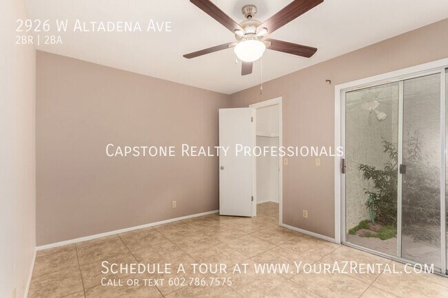 Building Photo - 2926 W Altadena Ave