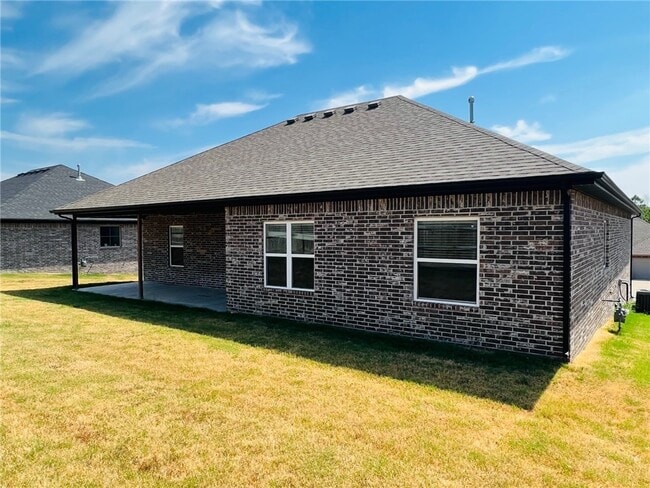 Building Photo - 2648 S Olive Ct