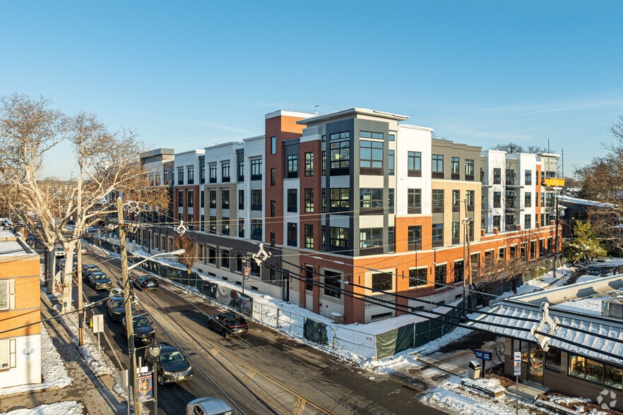 Building Photo - Centurion Sleepy Hollow