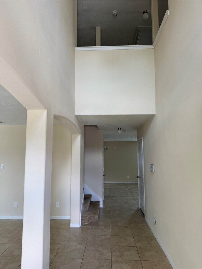 Building Photo - 7722 Pheasant Run