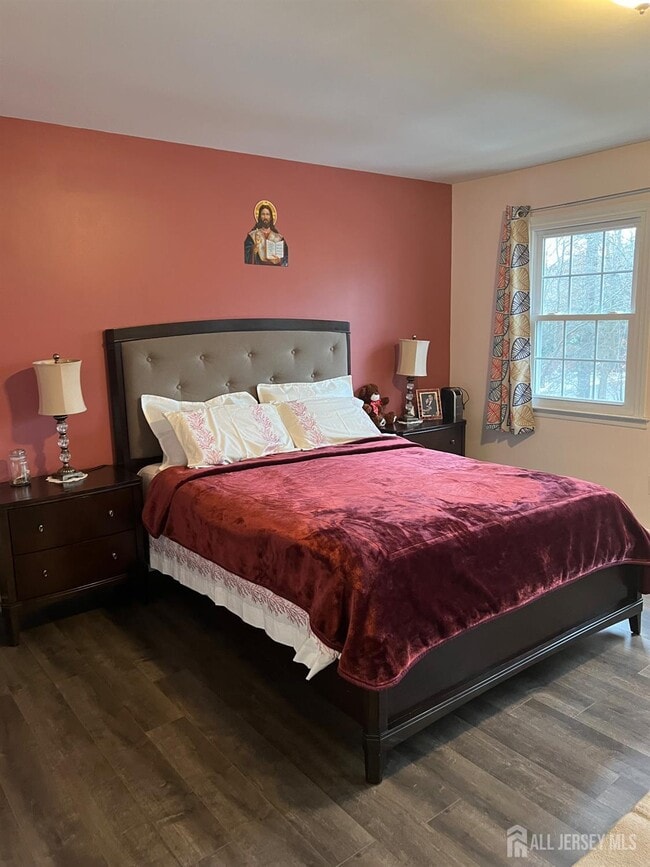 Building Photo - 42 Townsend Dr