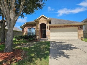 Building Photo - 2244 Waxwing Dr