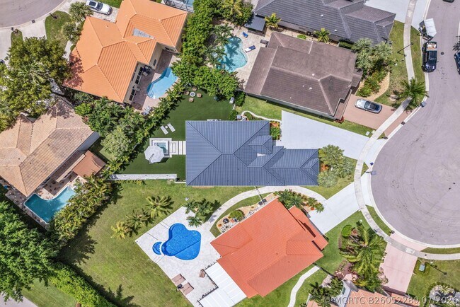 Building Photo - 10852 La Salinas Cir