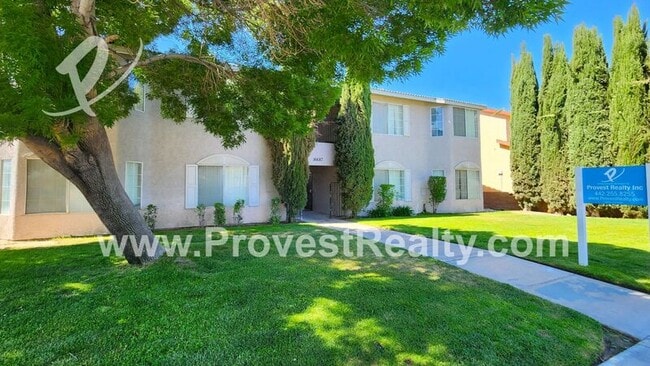Building Photo - 16687 Zenda St