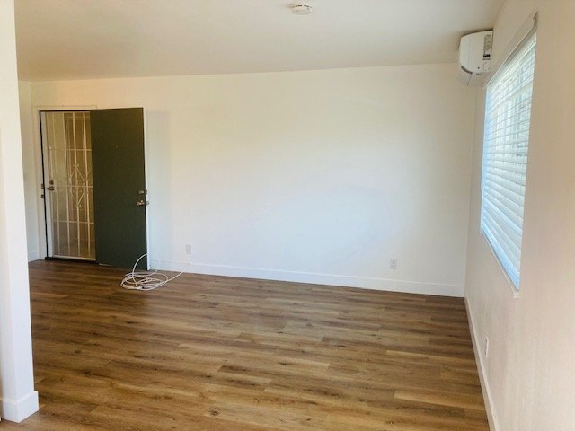 Building Photo - 6900 Knowlton Pl