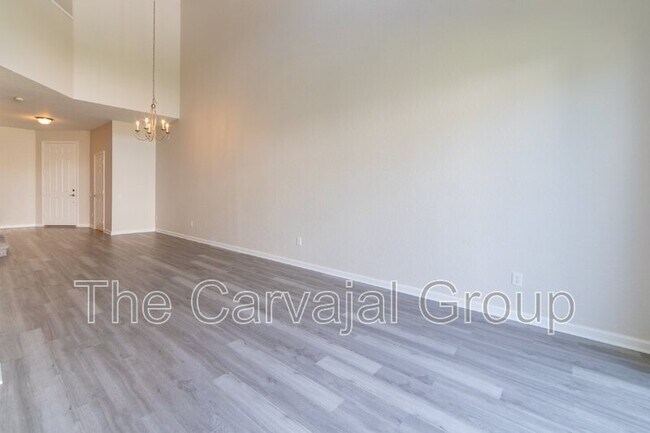 Building Photo - 1286 Shallcross Ave