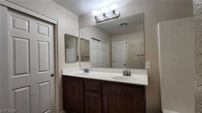 Building Photo - 853 Patagonia Ridge Ave