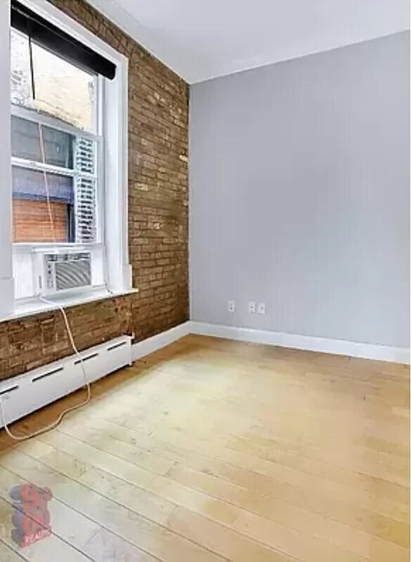 Building Photo - 51 Leroy St