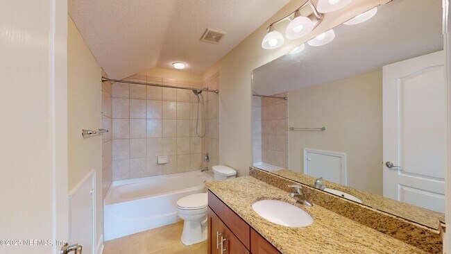 Building Photo - 4786 Yacht Ct