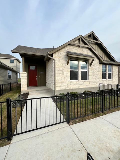 Building Photo - 123A Pinnacle Ln