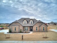 Building Photo - 2817 Bens Cir