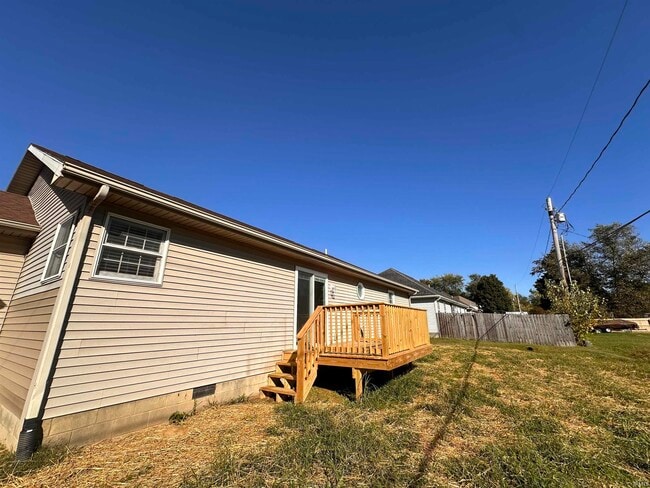 Building Photo - 8477 Countrywood Ct