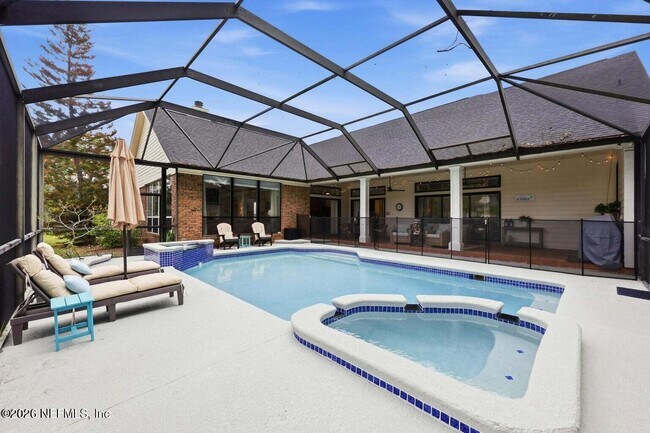 Building Photo - 3667 Cattail Dr S