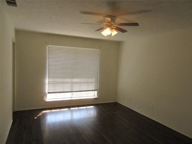 Building Photo - 6639 Del Norte Ln