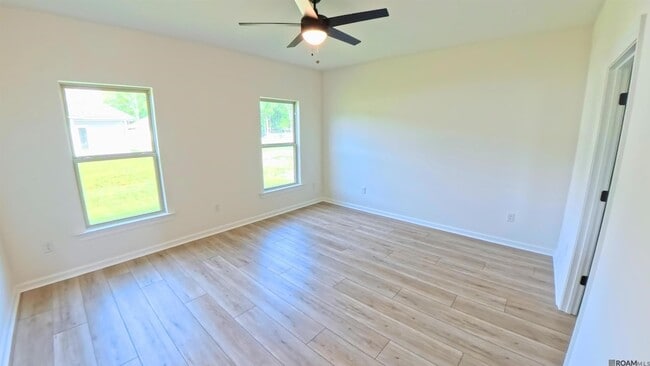 Building Photo - 25699 Raines Ave