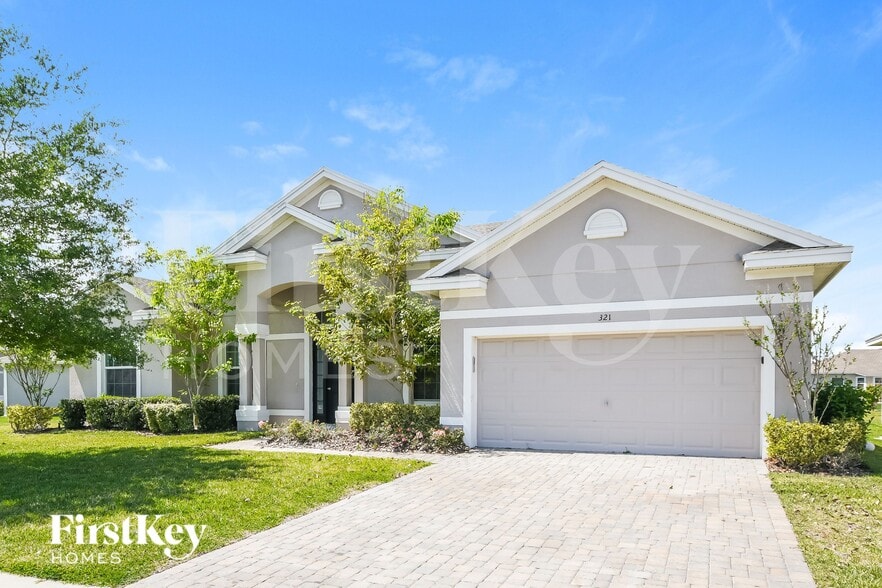 Building Photo - 321 Lake Mariana Pl