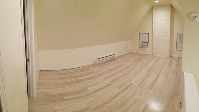 Building Photo - 3568 Blanche Ave