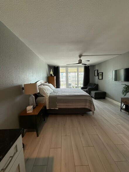 Main bedroom view 2 - 1460 Gulf Blvd