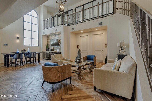 Building Photo - 2511 W Queen Creek Rd