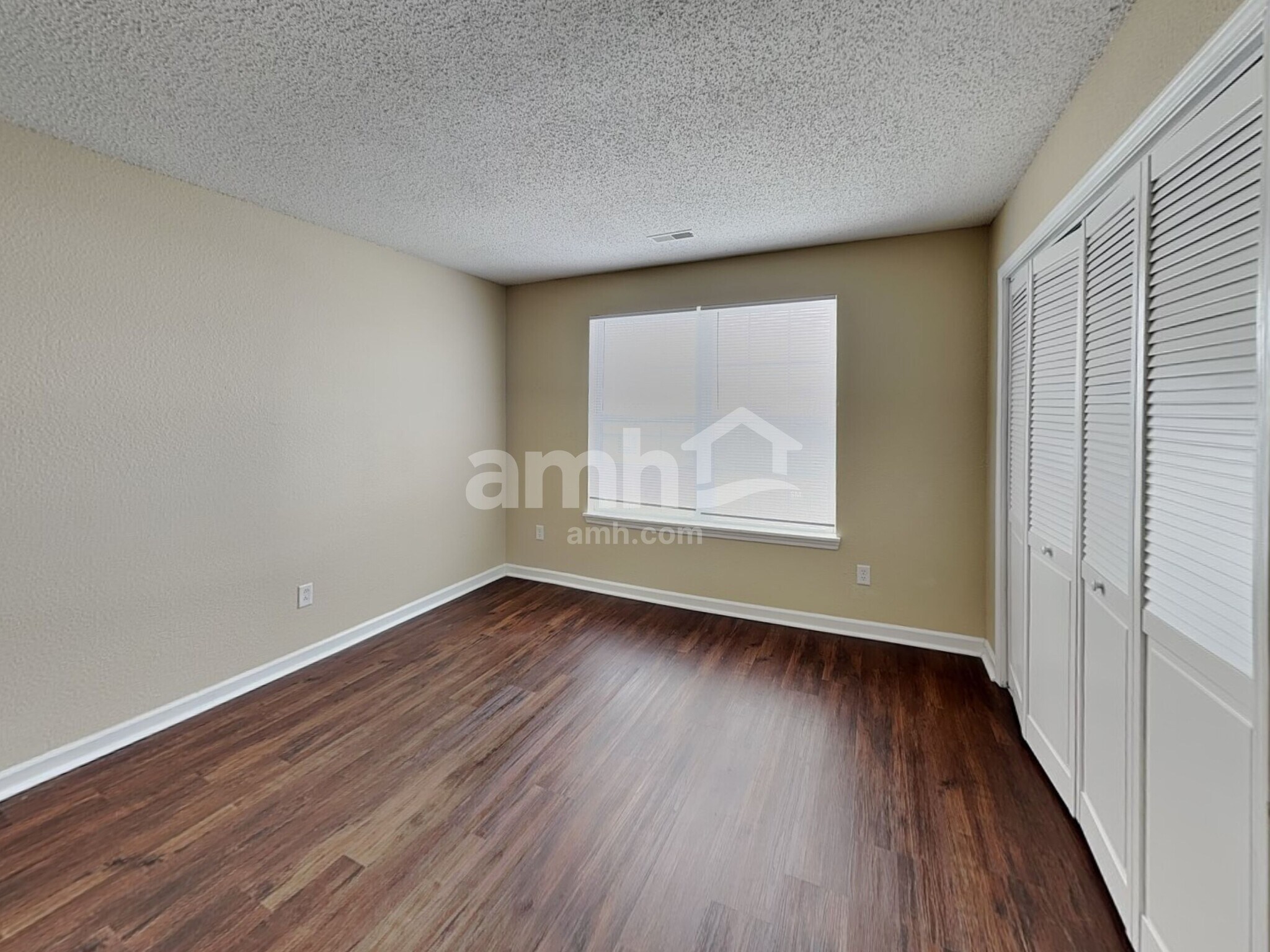 Building Photo - 1783 Blue Lake Dr