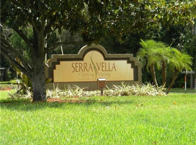 Building Photo - 2B/1B Condo 12 min from Orlando downtown