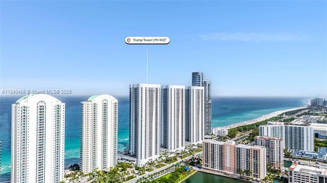 Building Photo - 16001 Collins Ave