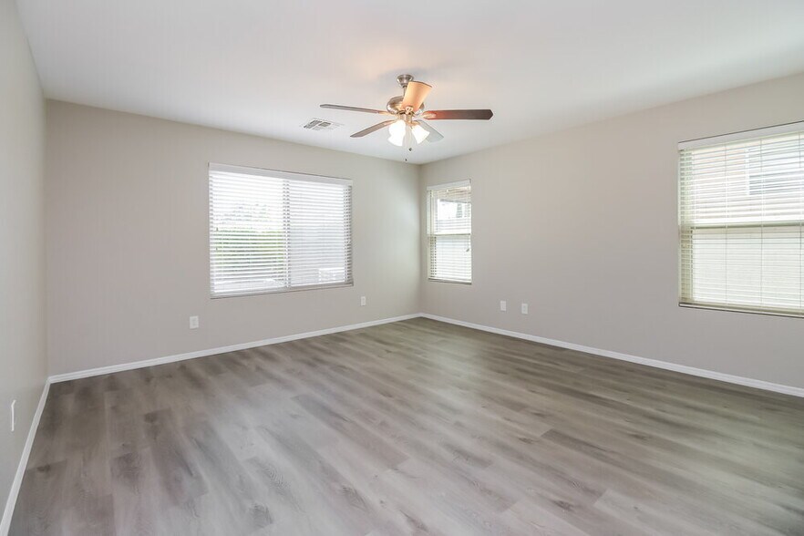 Building Photo - 3047 W Dancer Ln