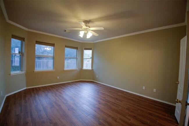 Building Photo - 13524 William Kennedy Dr