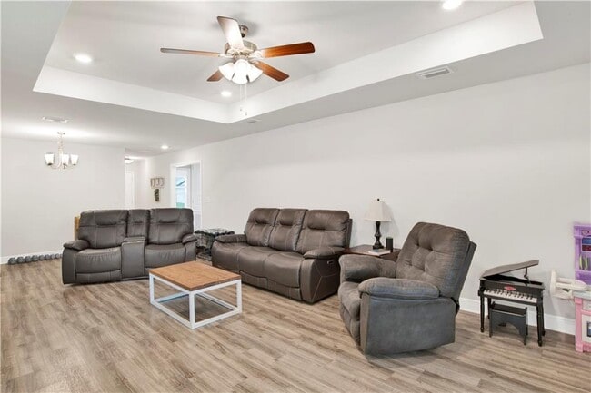 Building Photo - 2051 Whitebark Dr