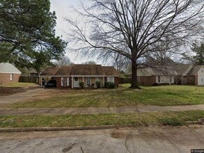 Building Photo - COMING SOON!! Spacious 3-Bedroom, 2-Bath H...